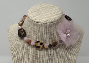 Open image in slideshow, Dog Necklace - 12.25 inches

